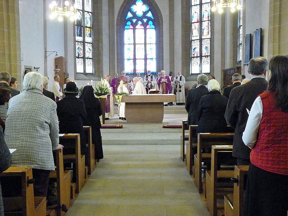 Festgottesdienst zum 50jahrigen Priesterjubiläum von Stadtpfarrer i.R. Geistlichen Rat Ulrich Trzeciok (Foto: Karl-Franz Thiede)